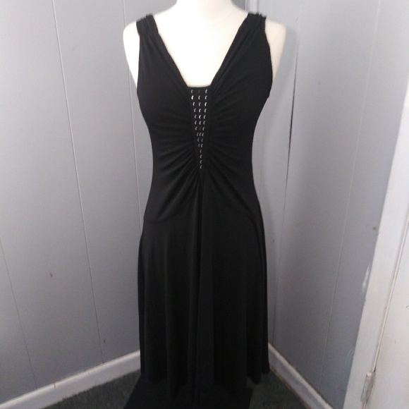 Parallel Dresses & Skirts - Parallel Black Dress Mid-Length